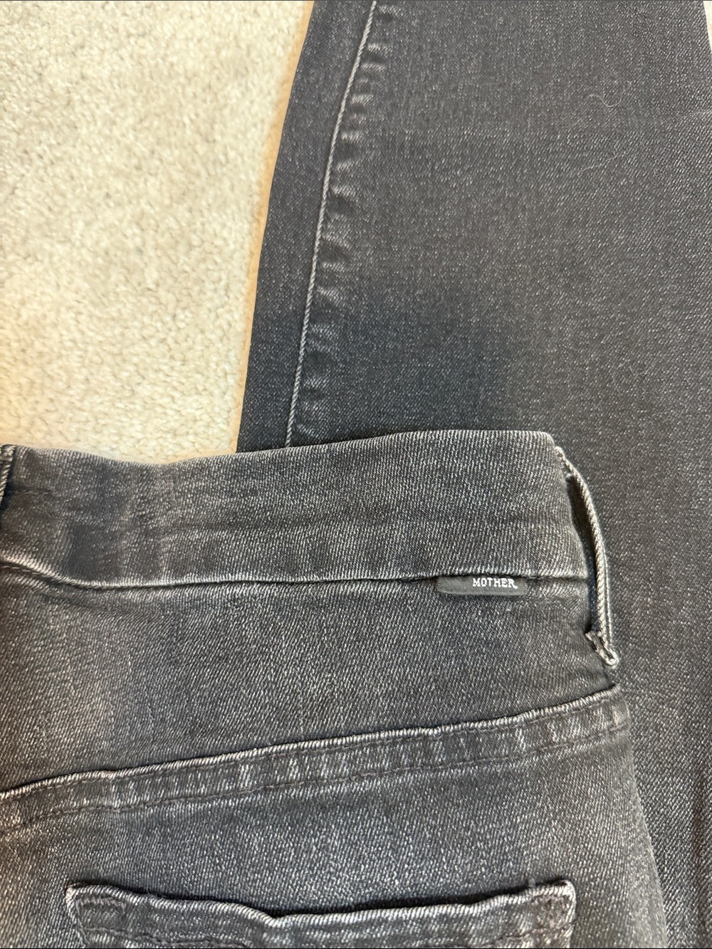MOTHER High Waisted Looker Black Skinny Jeans - Picture 7 of 7